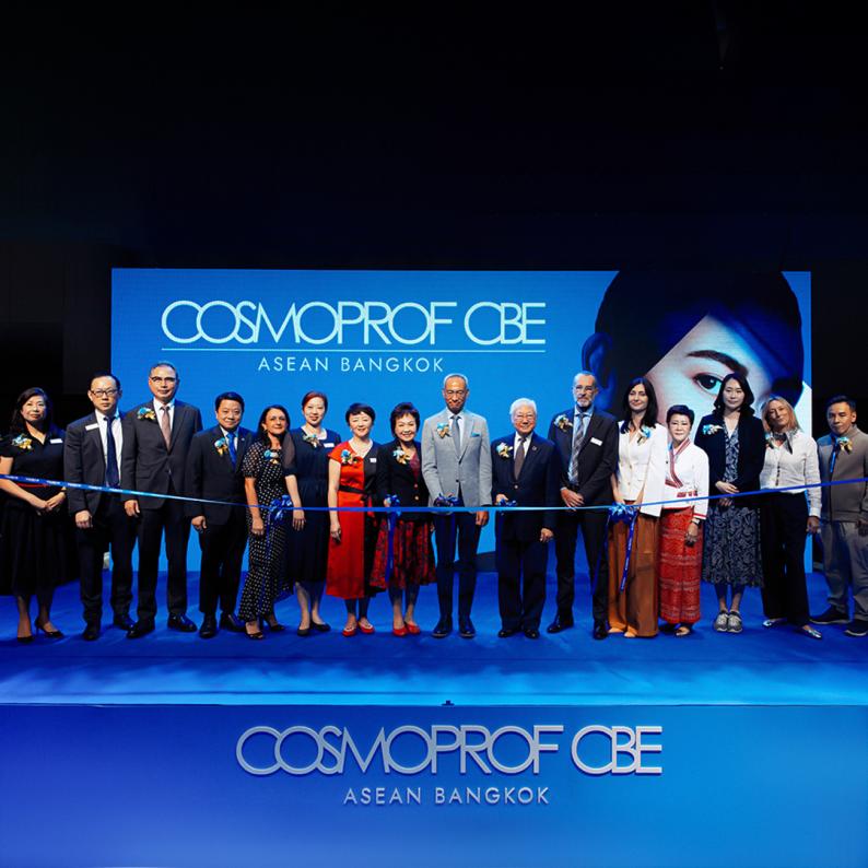 ZQ-II lyser på COSMOPROF CBE ASEAN: innovativa estetiska lösningar och global marknadsexpansion